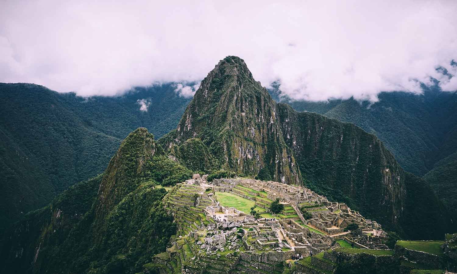Machu Picchu - Maravilla del Mundo Moderno
